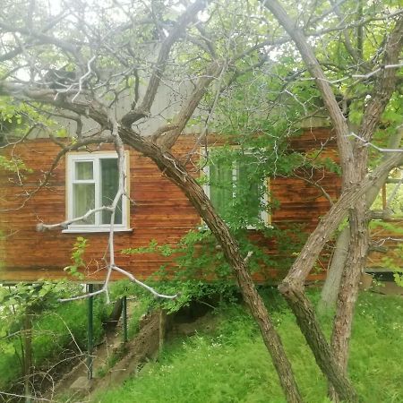 Park-Hotel Khoren'S Lake Areni Екстериор снимка