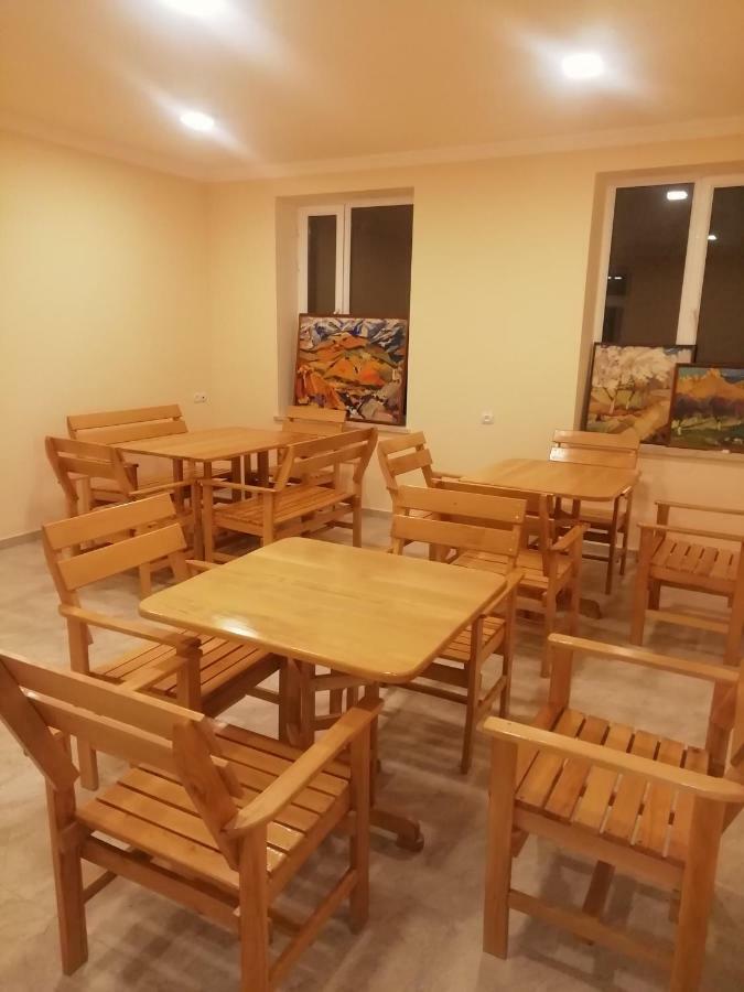 Park-Hotel Khoren'S Lake Areni Екстериор снимка